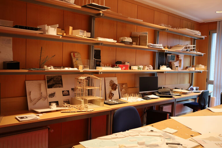 instalaciones-aulas-arquitectura-cesuga
