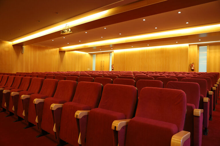 salon-de-actos-cesuga